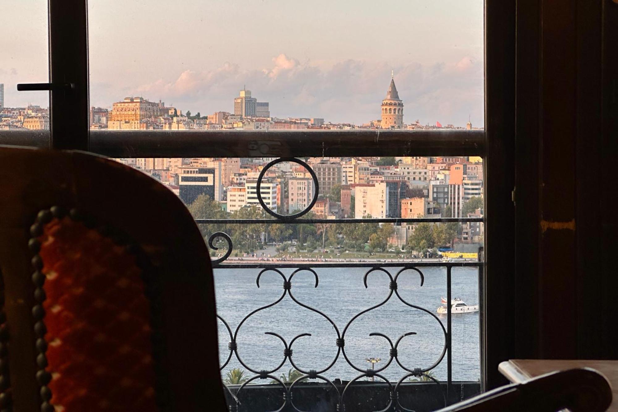The Halic Bosphorus Hotel Istanboel Buitenkant foto